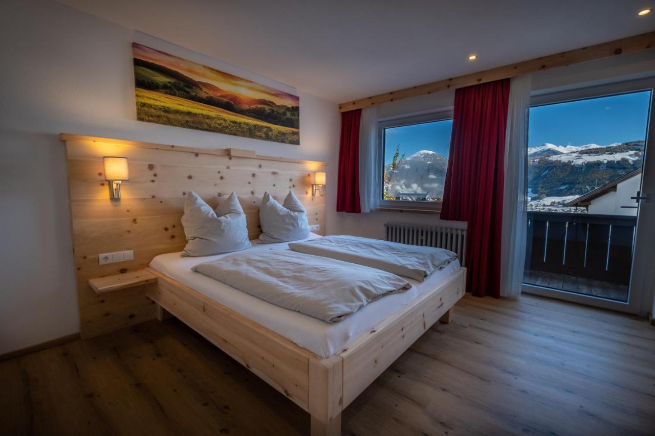Landhaus Birgit Telfes im Stubai Bagian luar foto
