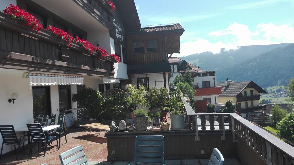Landhaus Birgit Telfes im Stubai Bagian luar foto